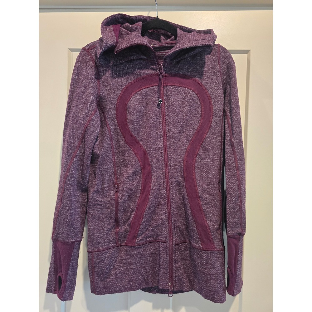 Lululemon Stride Jacket *Soft Mini Check sz 6
